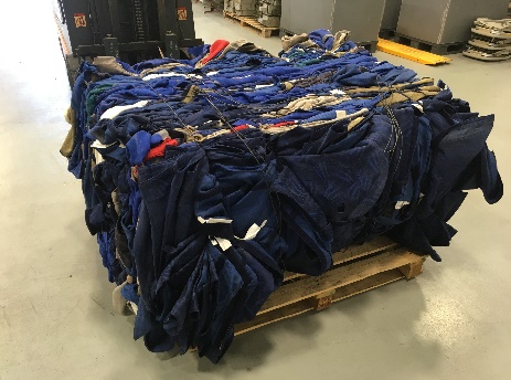 Recycling the seat covers of an aircraft